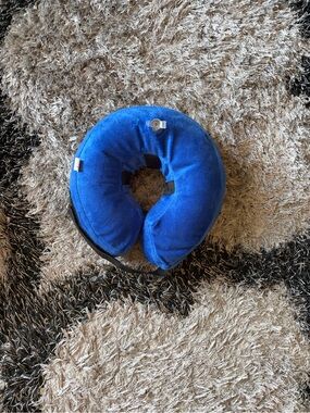 Blue Dog Neck Pillow - Soft Support for Dogs